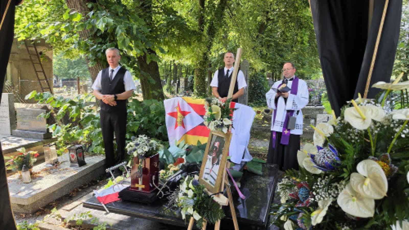 POLAND BURIES ITS SPECIAL FOOTBALL ‘MAN FROM AFRICA’