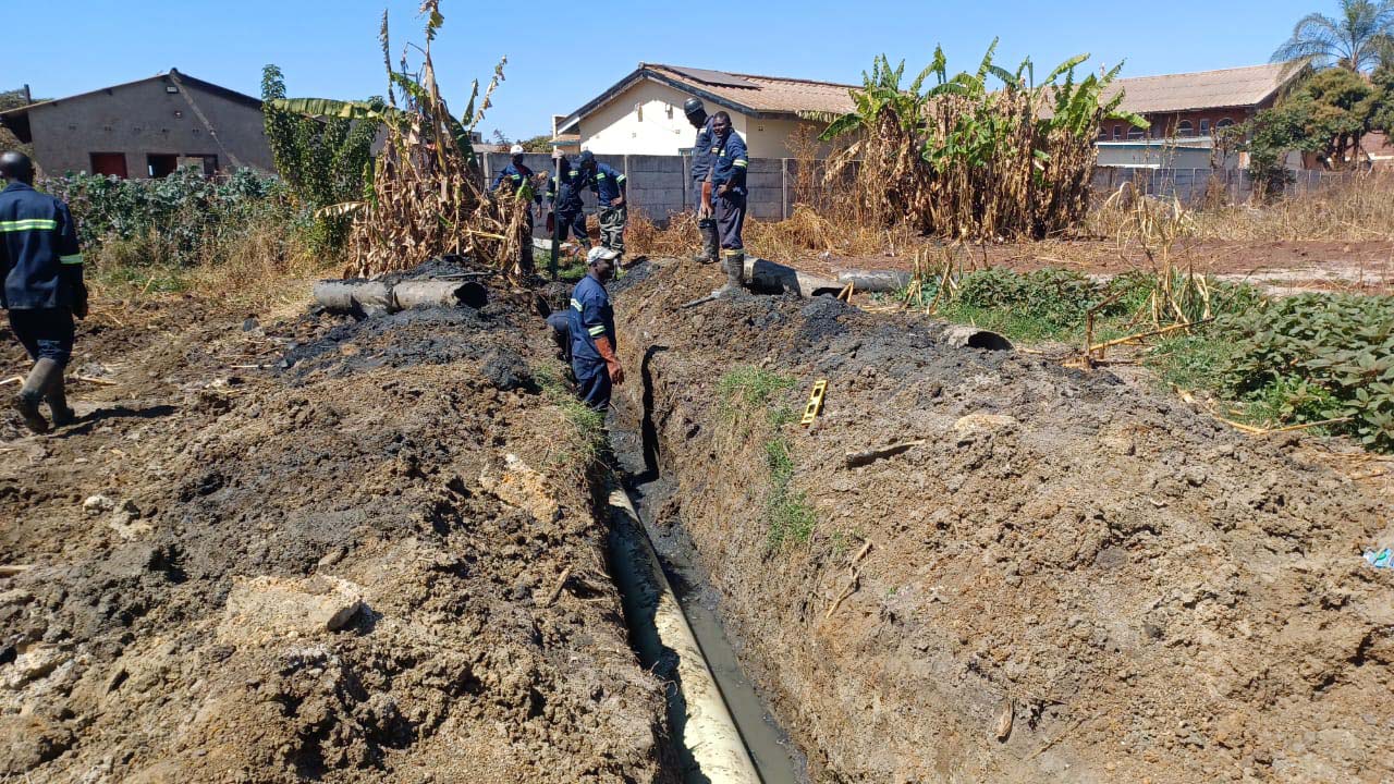 Harare replaces sewer line in Kambuzuma