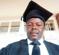 Dr Willard Madhombiro
