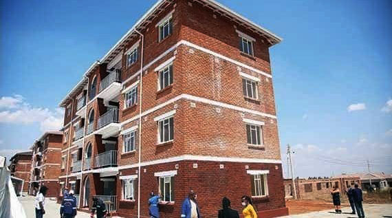 EDITORIAL COMMENT: 100 000 houses: A dream worth building