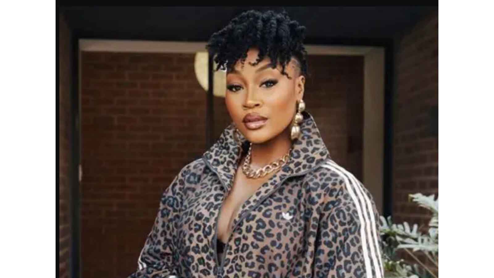 Lamiez Holworthy rushed to hospital for emergency surgery
