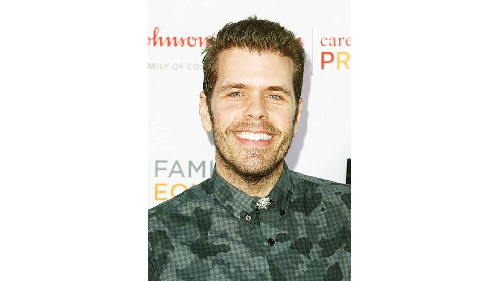 Perez Hilton hospitalised