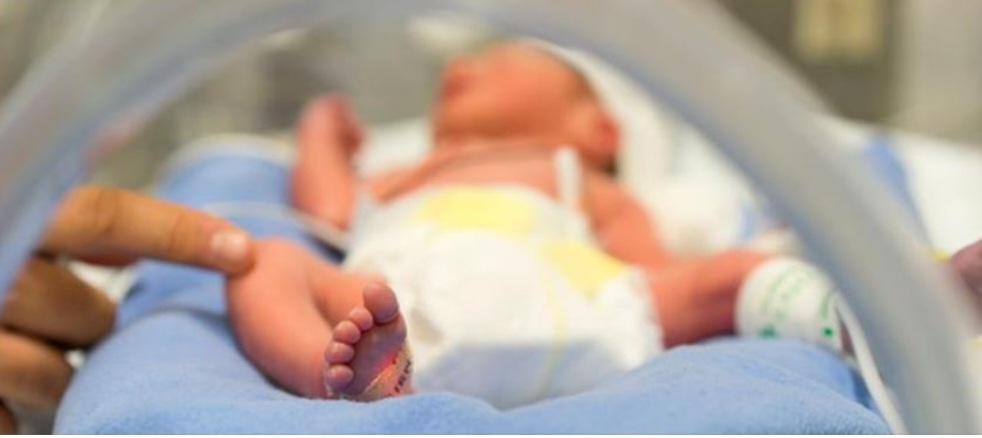 Miners rescue abandoned newborn baby 