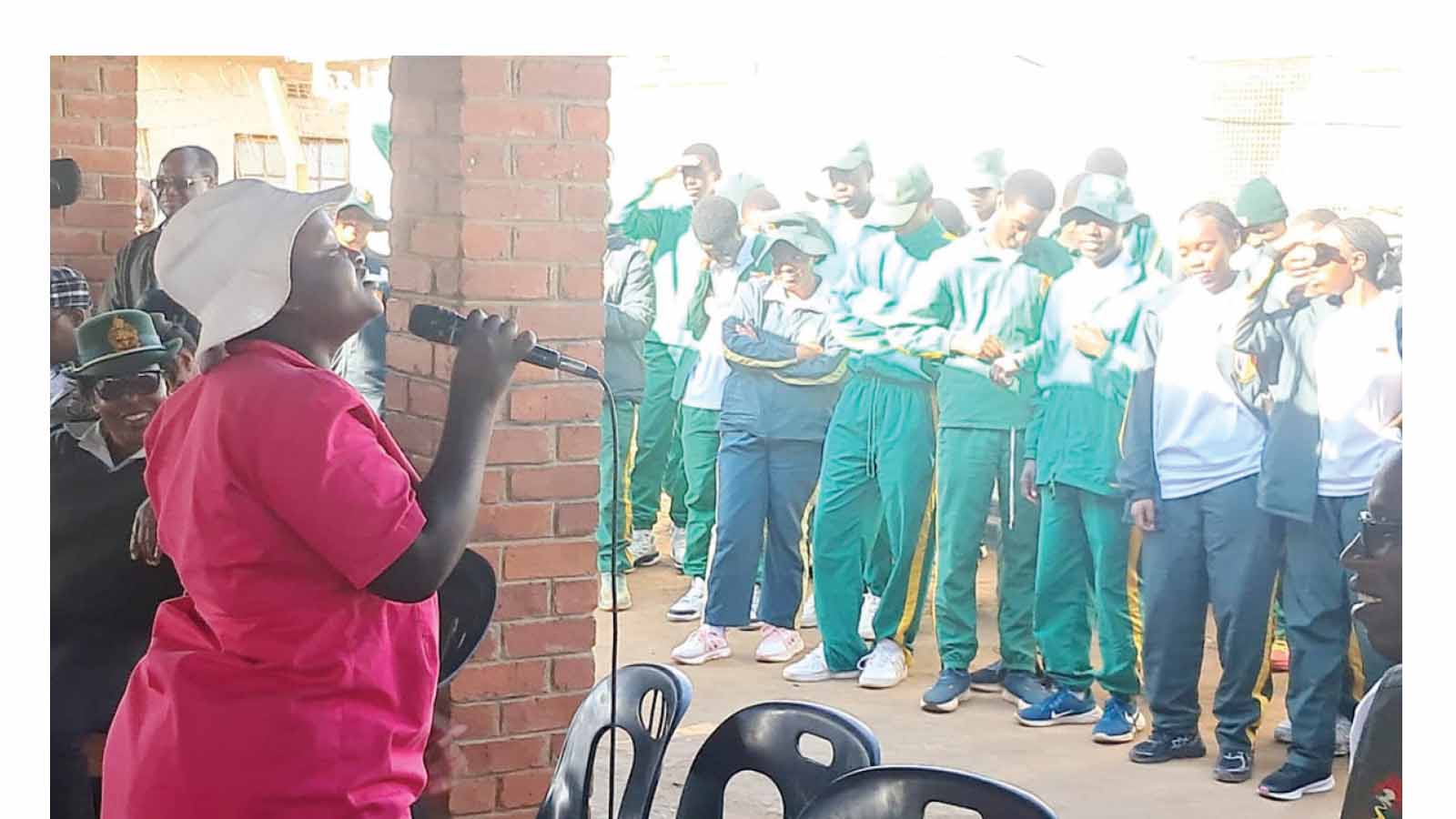 WOMAN CONS SEX-STARVED MAN, BUYS DRUGS, ENDS UP AT CHIKURUBI