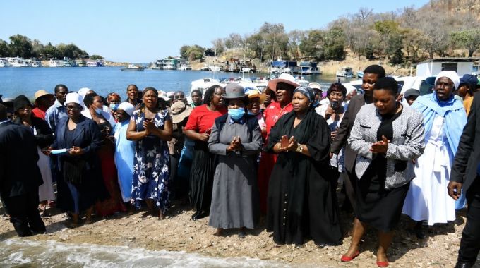 First Lady visits grieving Kariba families, survivors . . . honours heroic woman who saved seven lives