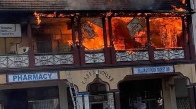 A city burning …Veld, property fires incinerating Bulawayo