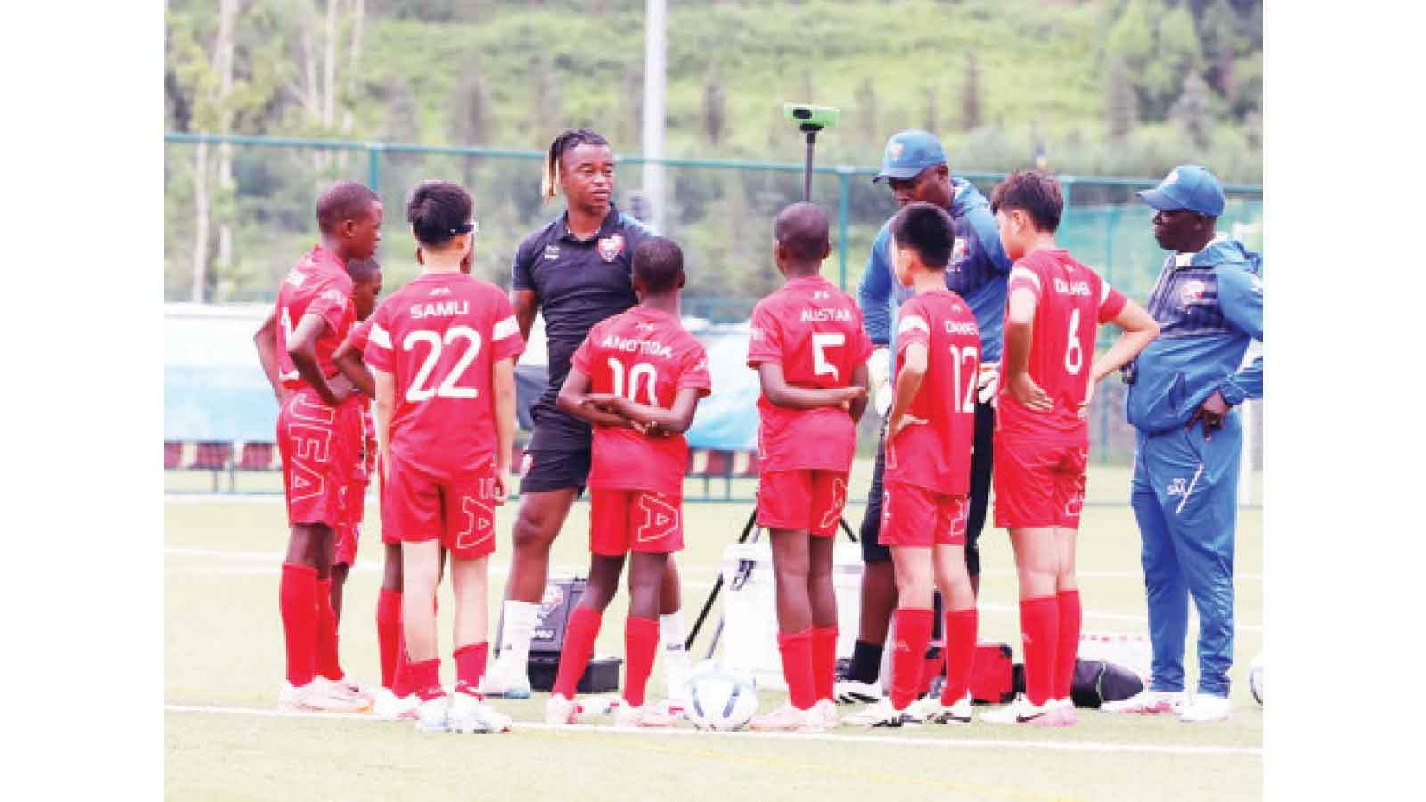 Jadel Football Academy off to China