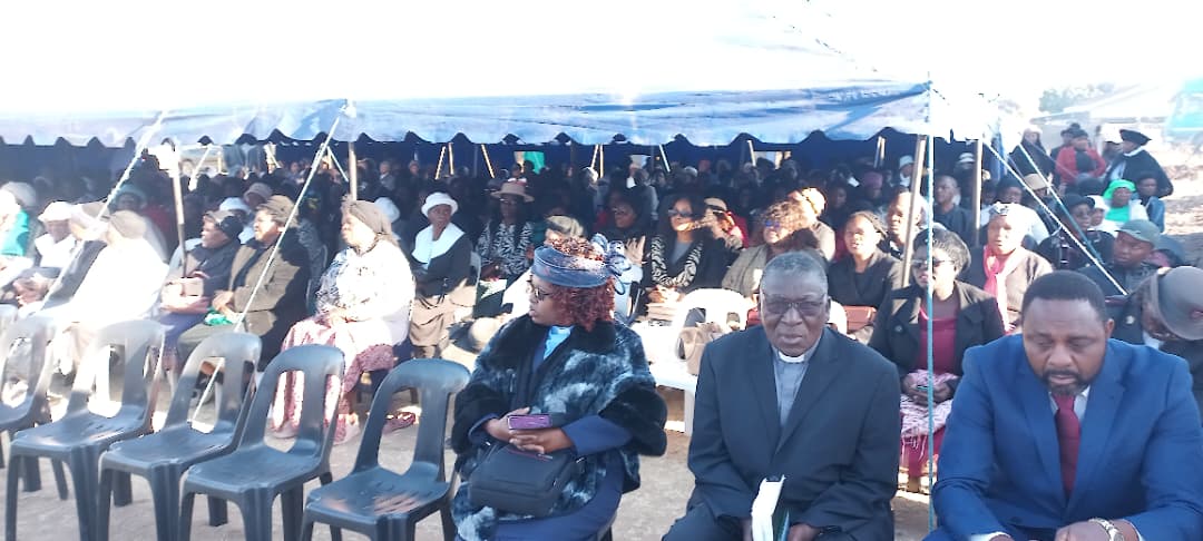 Mourners gather at Khumalo home in Gwabalanda for final farewell