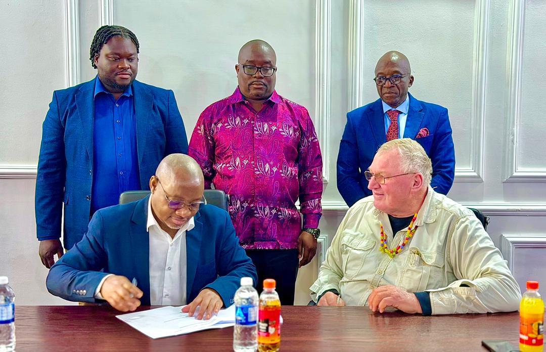 Government, private sector seal US$66,9m Victoria Falls PPP