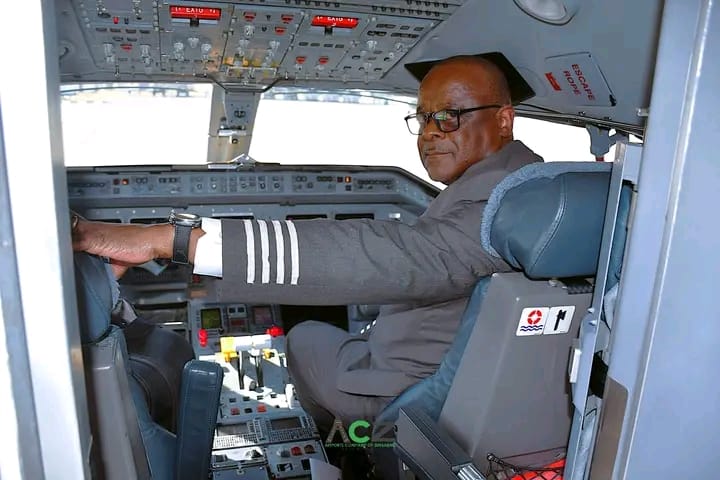 Zimbabwe’s legend pilot makes final landing after 43 years