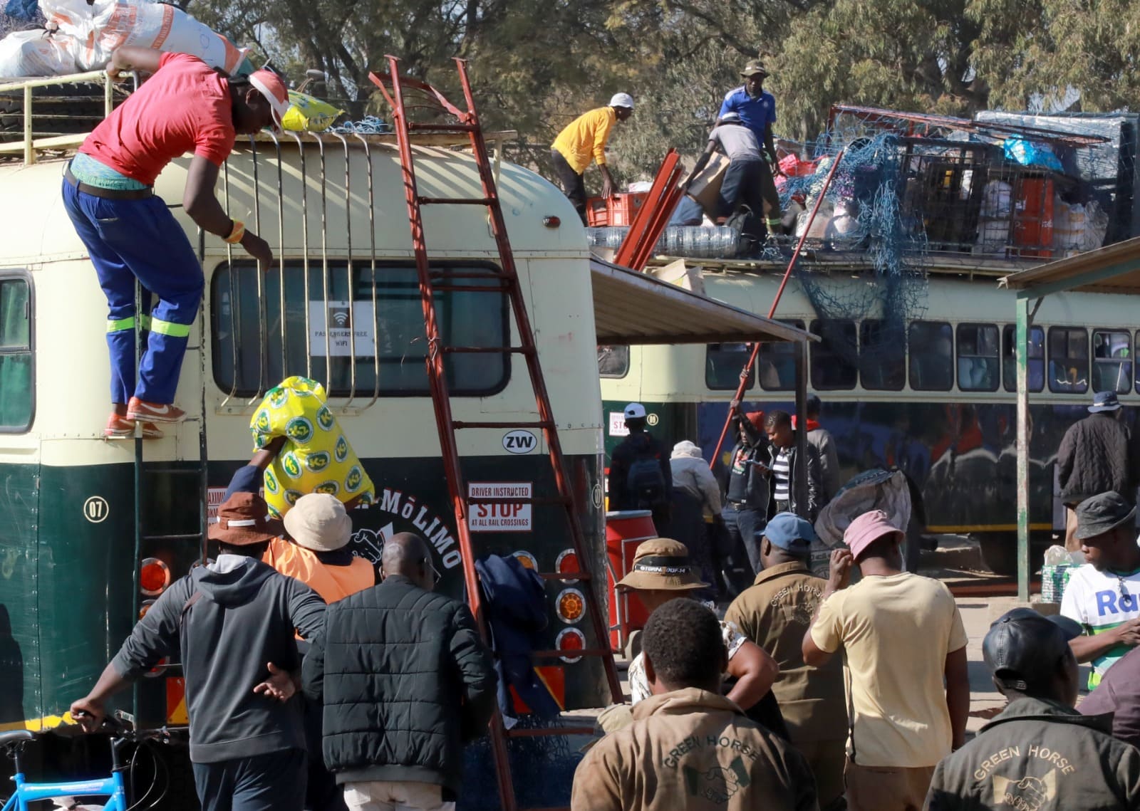 ‘We travel in fear’: Fury over Bulawayo rank touts