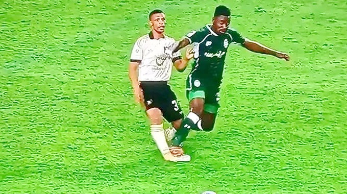 Zimbabwe Star receives death threats in South Africa after Nduli injury