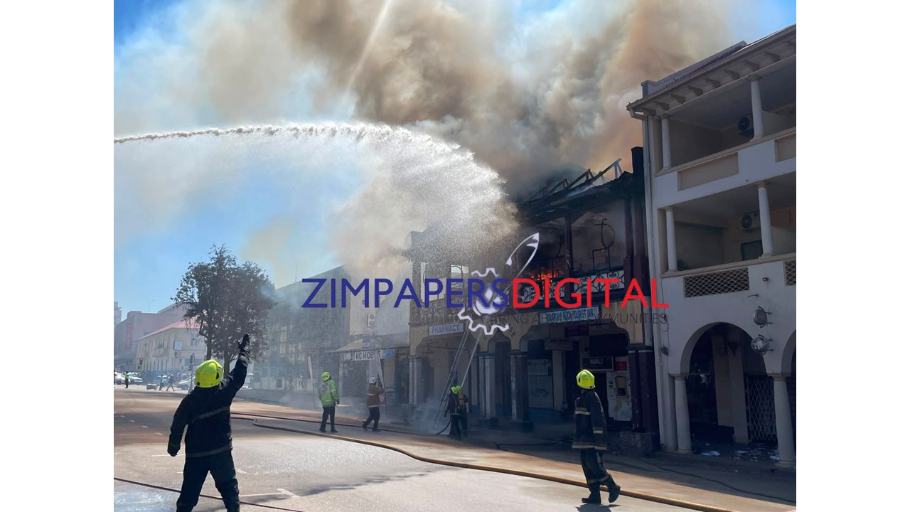 BREAKING: Fire engulfs Bulawayo building