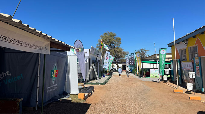 Matabeleland South Agricultural Show opens with call for farmer partnerships