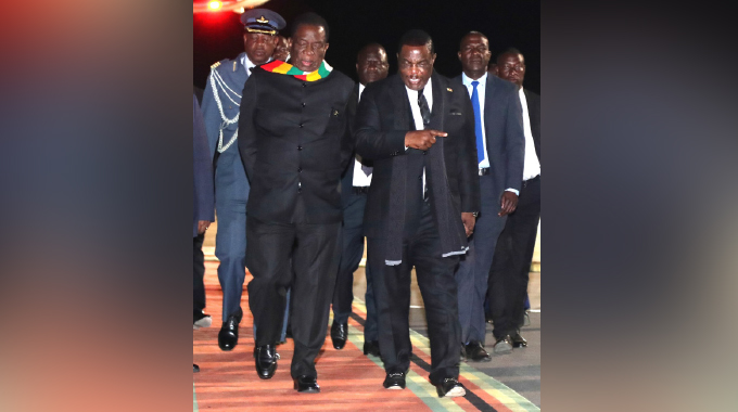 Zimbabwe, SA sign six agreements to deepen bilateral co-operation