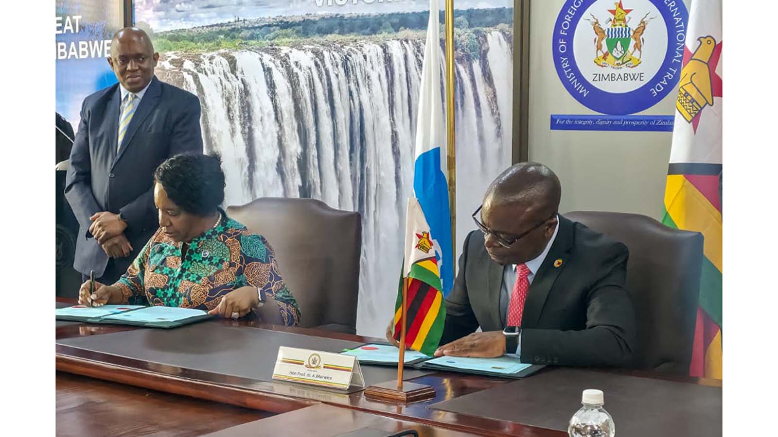 Zimbabwe, COMESA ink agreement for October summit