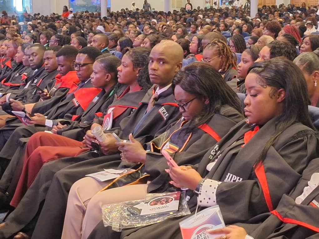 750 graduates from the Harare Institute of Public Health graduates