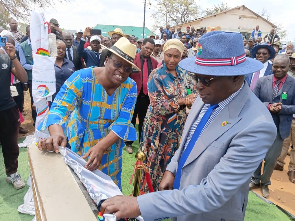 Government lights up Zaka rural