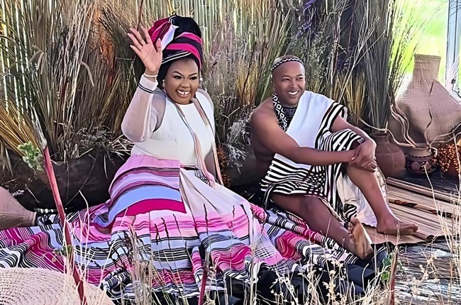 Luhlanganiswe uNomzamo uhlelo ngomtshado ka-Anele Mdoda
