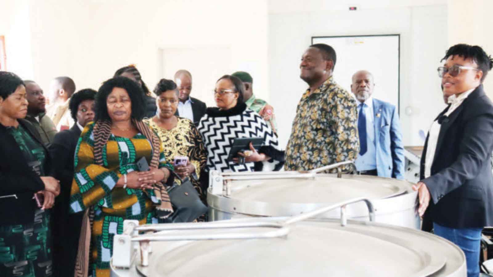 Parly commends Govt for swift repatriation response  . . . 42 343 Zimbabweans to return home