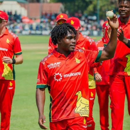 Chevrons lose first ODI against Australia