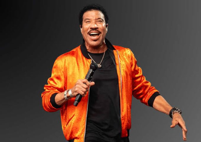 Lionel Richie is ‘doing great’ . . . He’s just taking a break from performing after a heart procedure