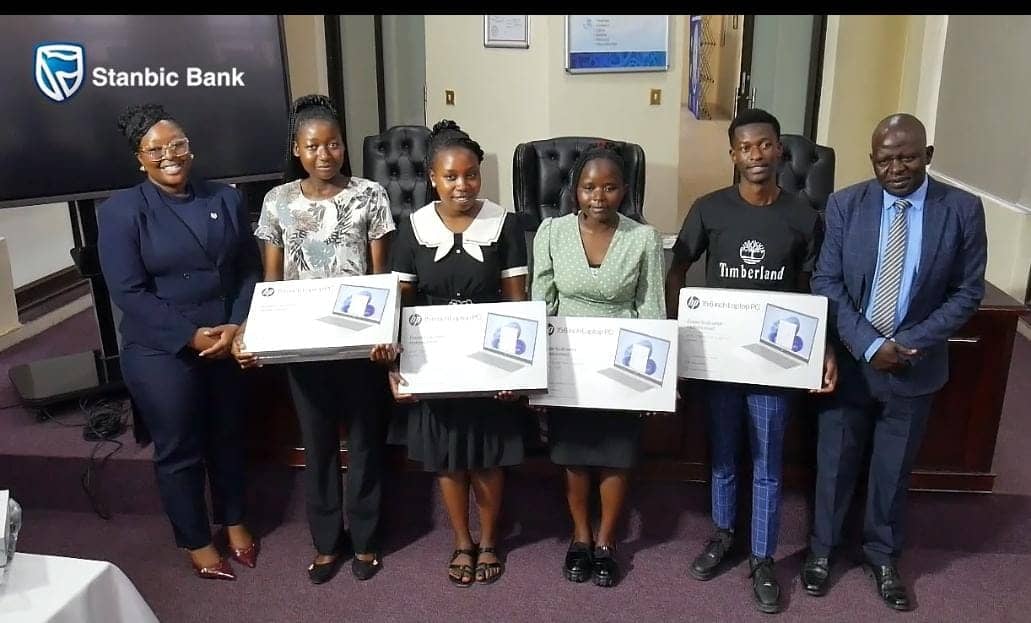 Stanbic Bank sponsors 5 CUT students with full educational support