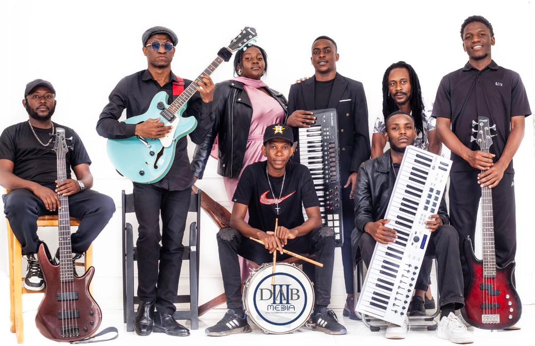 Zenzo Nyathi shows his musical side
