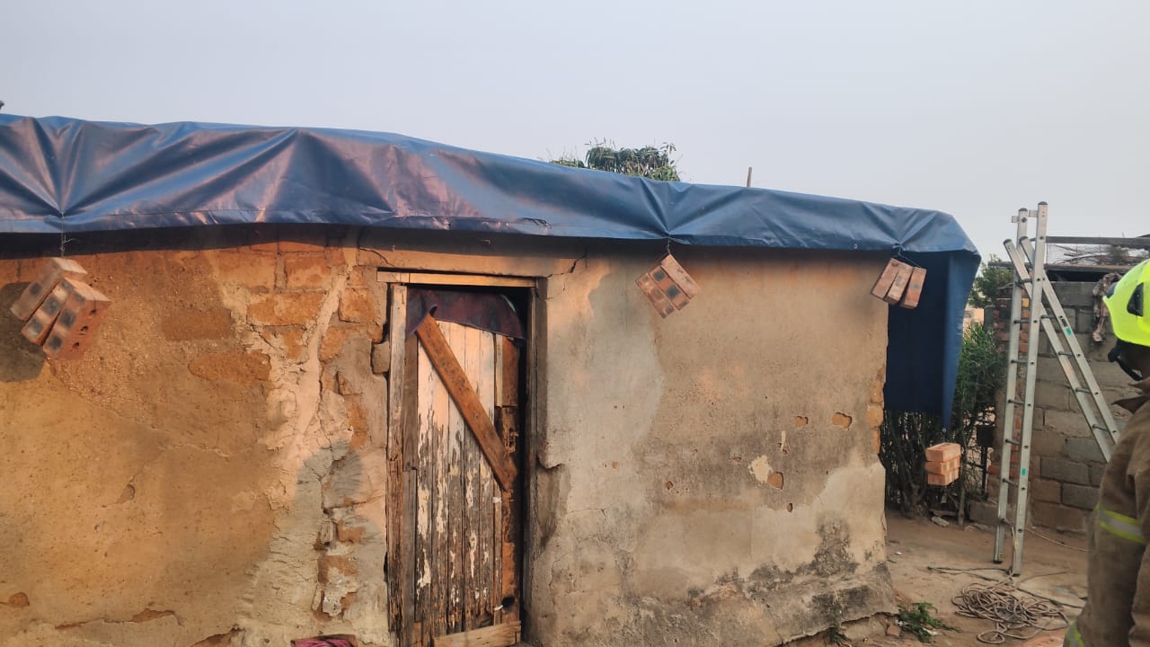 Strong winds blow off Old Pumula house, man injured