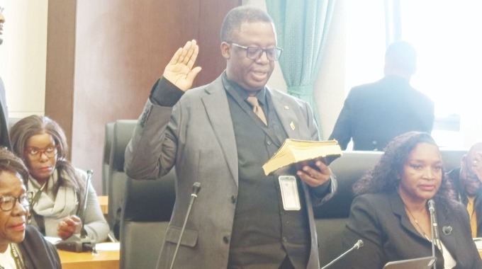 1 418 title deeds issued as Government pushes land tenure reform