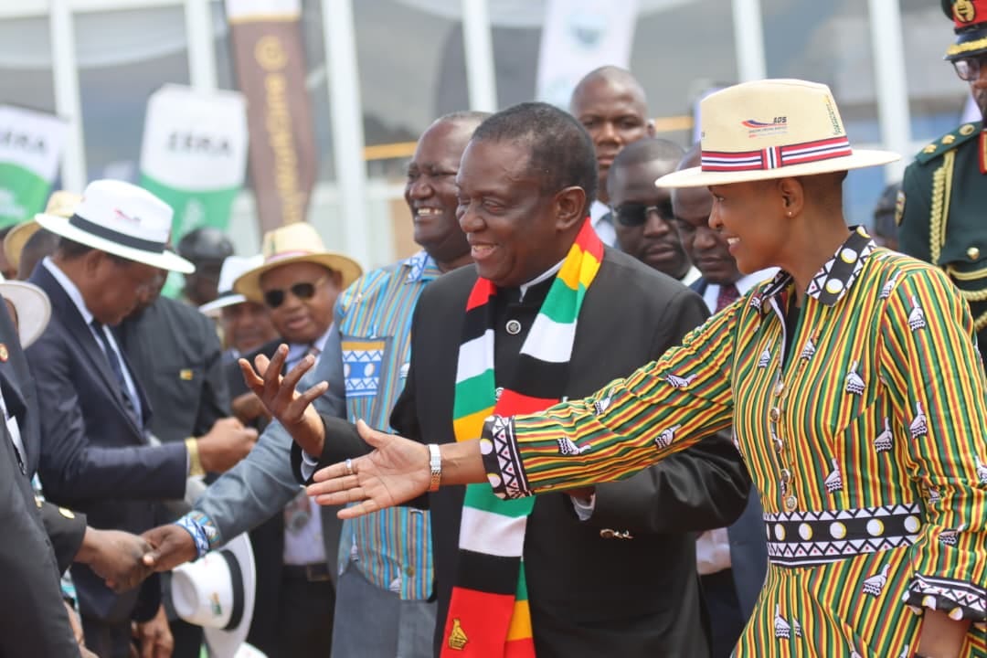 President Mnangagwa arrives at Sanganai Expo in Masvingo