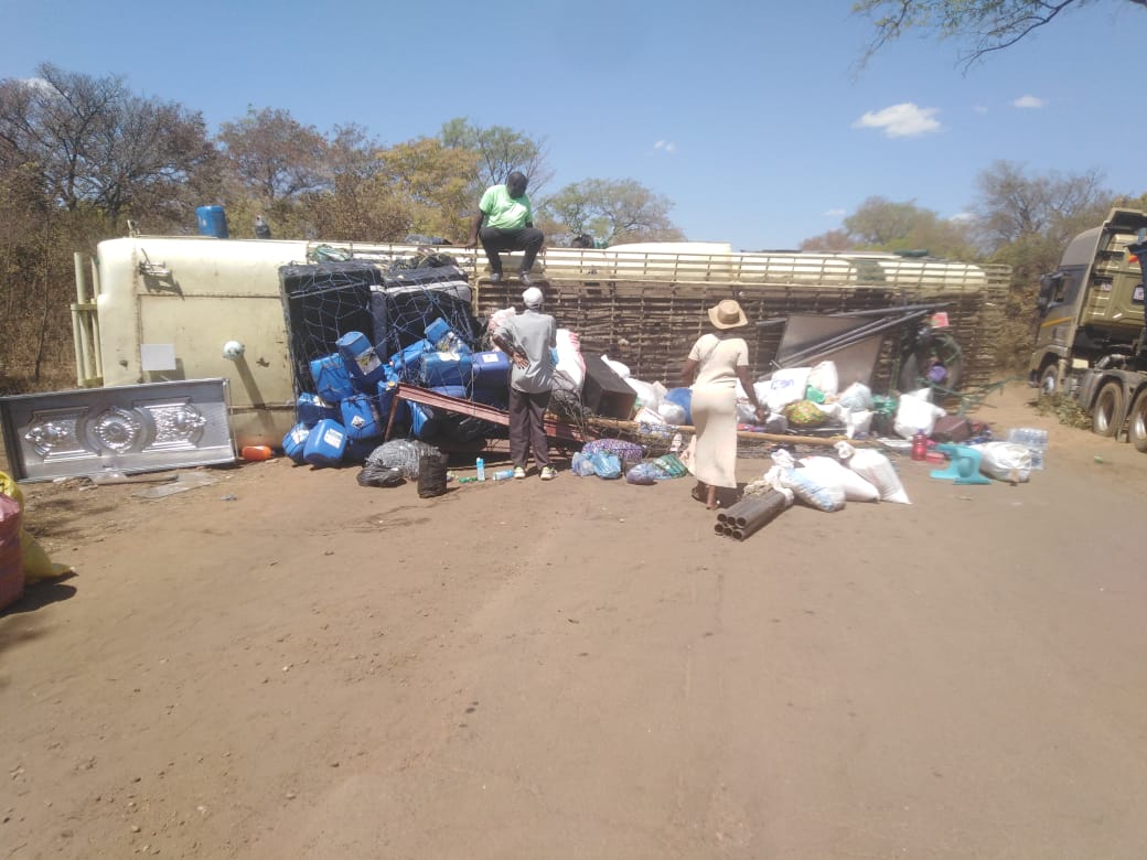 Greenhorse bus overturns along Byo/Vic Falls Road