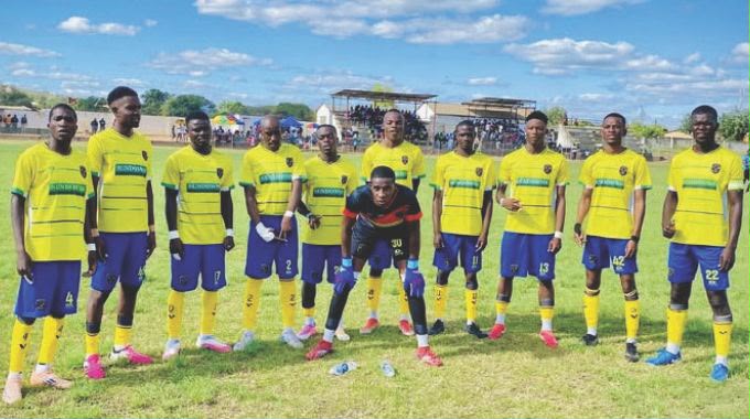 West Nicholson, Super Strikers inches closer to US$16 000