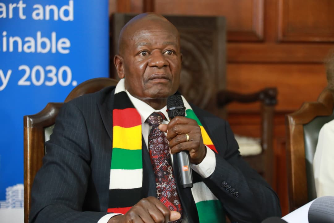 Minister Garwe urges vendors to respect by-laws