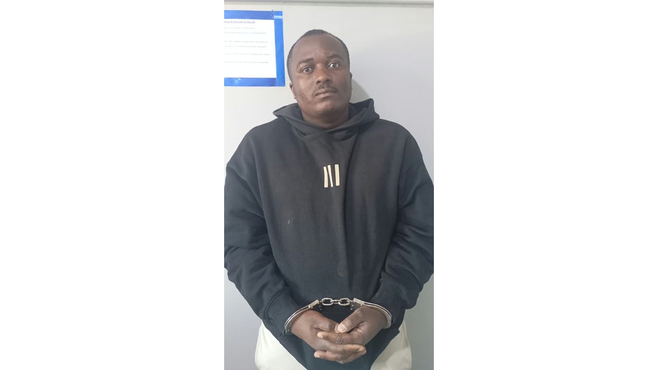 Police arrest alleged accommodation scam agent