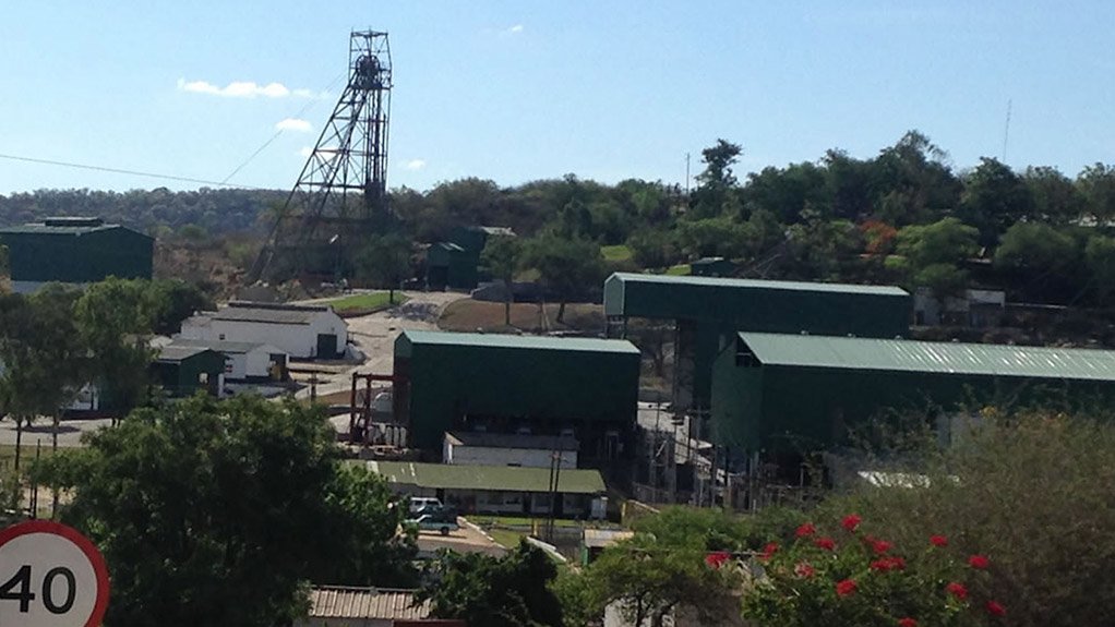 Caledonia cuts gold output forecast for Blanket Mine