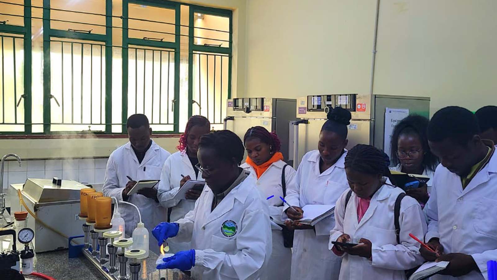 EMA expands laboratory education students, showcases tools for enforcement