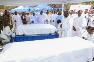 Wicknell Chivayo, wife Lucy Muteke laid to rest