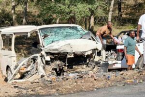 1,979 DIE, 8,061 INJURED ON ZIMBABWE ROADS IN CRASHES IN NINE MONTHS