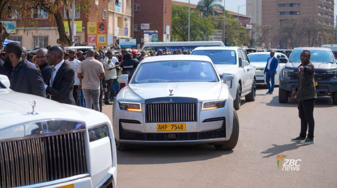 SUPER CARS TAKE OVER CITY’S CBD. . . AS CHIVAYO’S MOURNERS COME TO TOWN