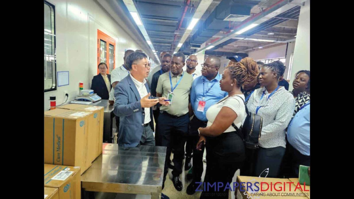 Medical team visits hi-tech Chinese health products firm