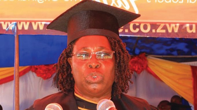 Usher High celebrates excellence at prize-giving ceremony