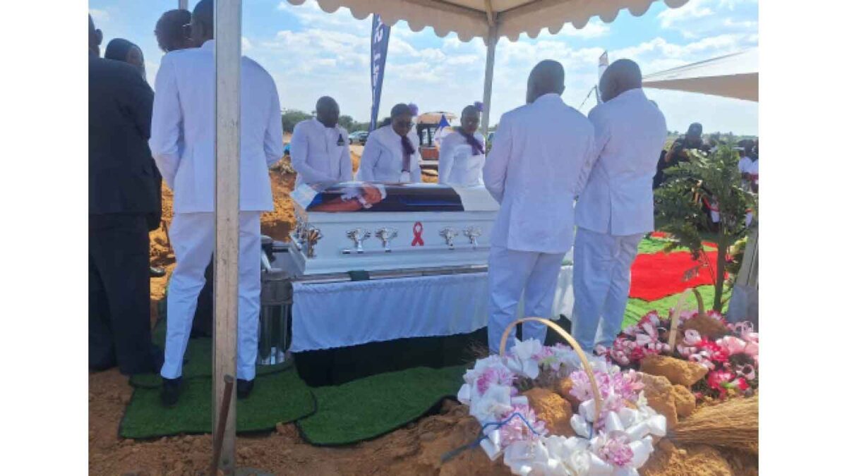 THOUSANDS TURN ZORORO INTO A SEA OF PURPLE TO BID SHALOM FAREWELL