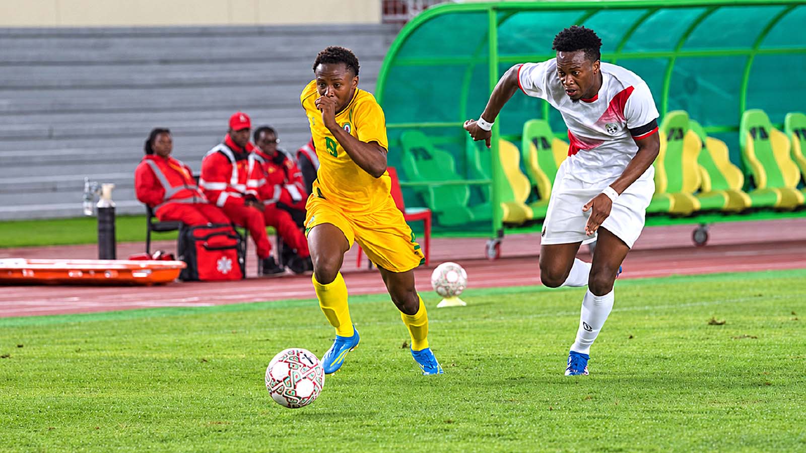 YOUNG WARRIORS DISPLAY TIKI-TAKA