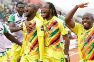 Warriors return to familiar territory
