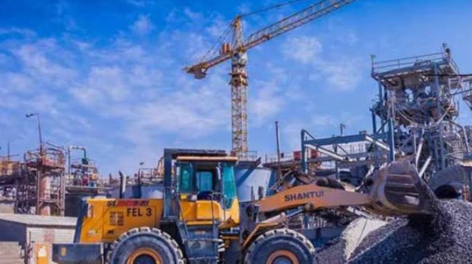Sandawana Mine hires firms to build 53km tarred road