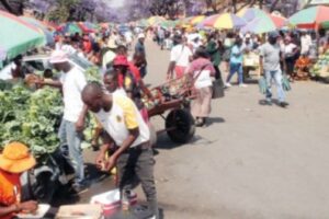 PAVEMENT TRADERS GIVEN 7 DAYS TO MOVE . . . BCC gets tough on informal traders operating from undesignated sites