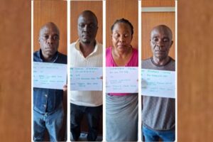 Kubotshwe abane  ngamacala angu-19 okutshontsha ezimoteni