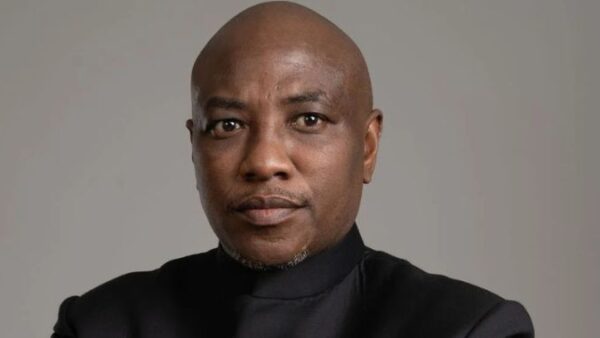UMusa Mseleku ethubeni  lokuwola izindondo kumaNational Film & TV Awards South Africa