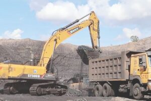 HCCL powers turnaround with captive power, electric trucks